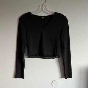 SHEIN Women’s Medium Black Cropped Long Sleeve T-Shirt With Lace Trim